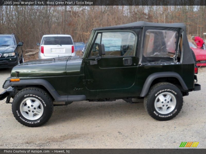 Moss Green Pearl / Spice Beige 1995 Jeep Wrangler S 4x4