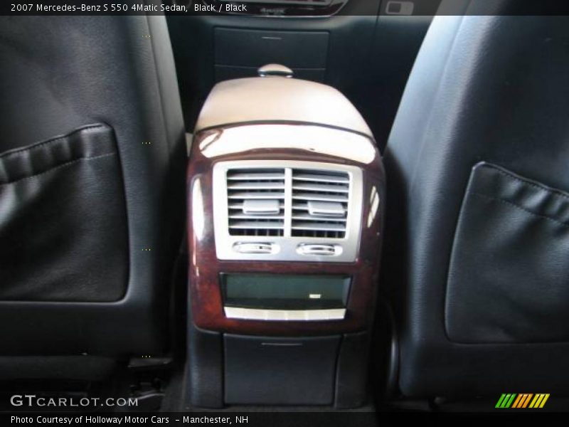 Black / Black 2007 Mercedes-Benz S 550 4Matic Sedan
