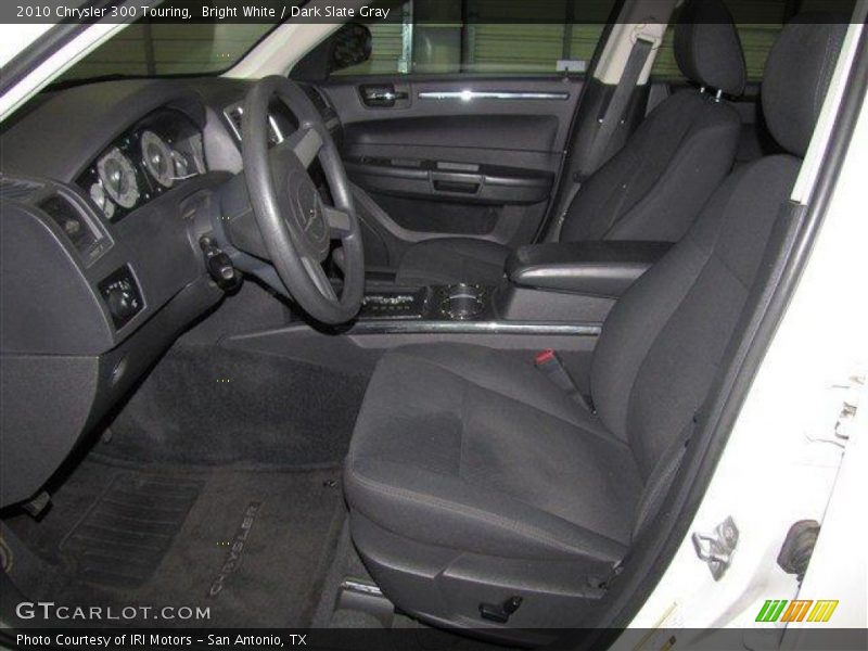 Bright White / Dark Slate Gray 2010 Chrysler 300 Touring