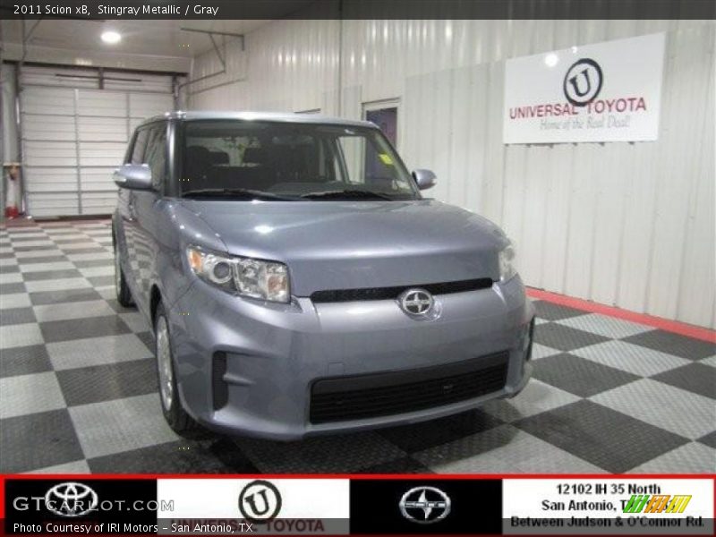 Stingray Metallic / Gray 2011 Scion xB