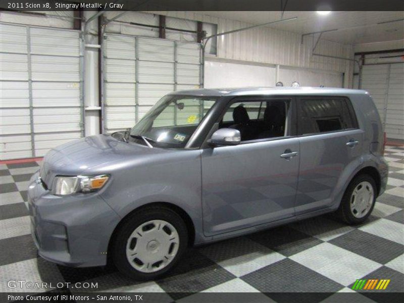 Stingray Metallic / Gray 2011 Scion xB