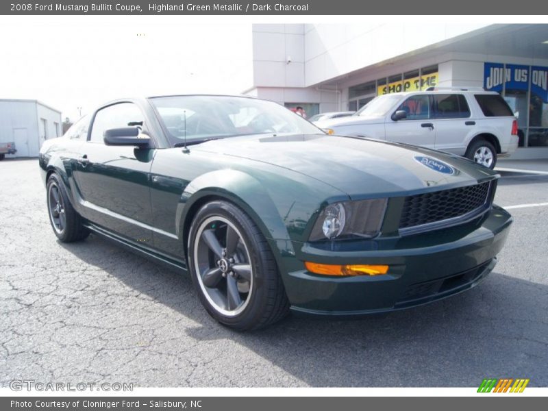Front 3/4 View of 2008 Mustang Bullitt Coupe
