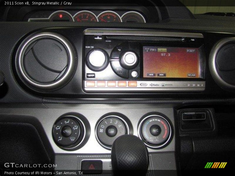 Stingray Metallic / Gray 2011 Scion xB