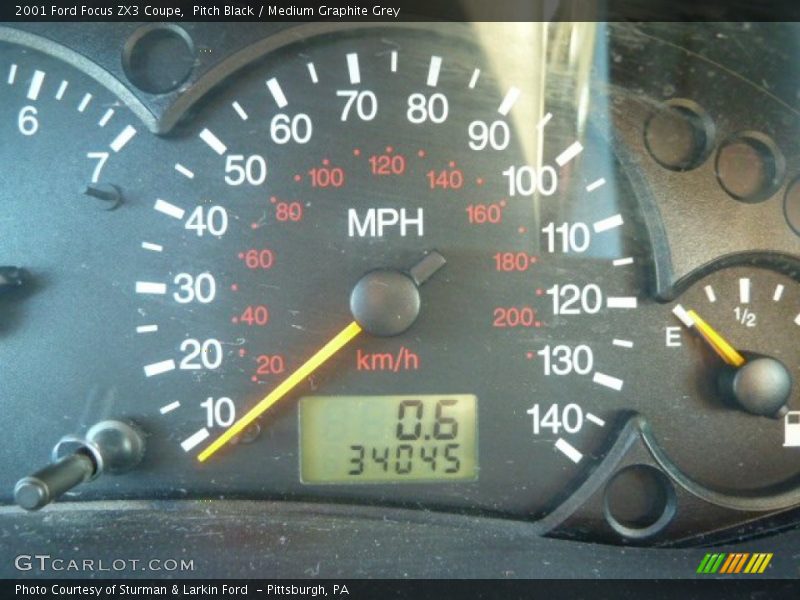 Pitch Black / Medium Graphite Grey 2001 Ford Focus ZX3 Coupe