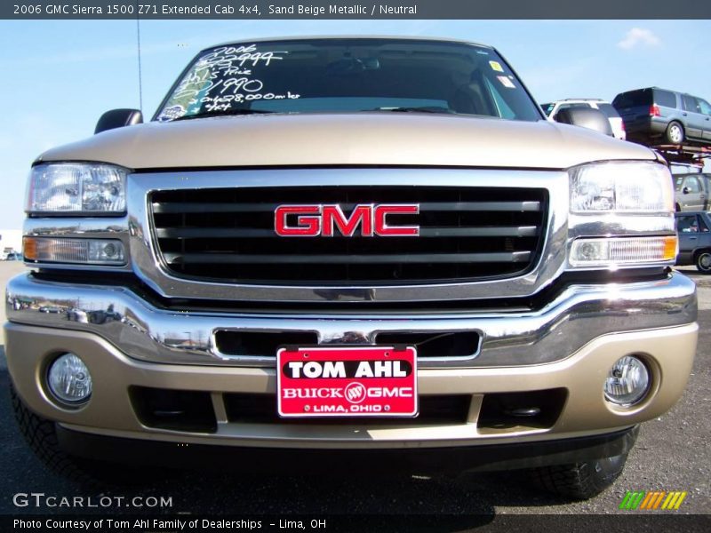 Sand Beige Metallic / Neutral 2006 GMC Sierra 1500 Z71 Extended Cab 4x4