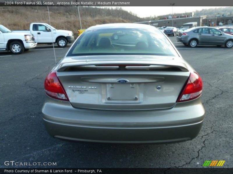 Arizona Beige Metallic / Medium Parchment 2004 Ford Taurus SEL Sedan