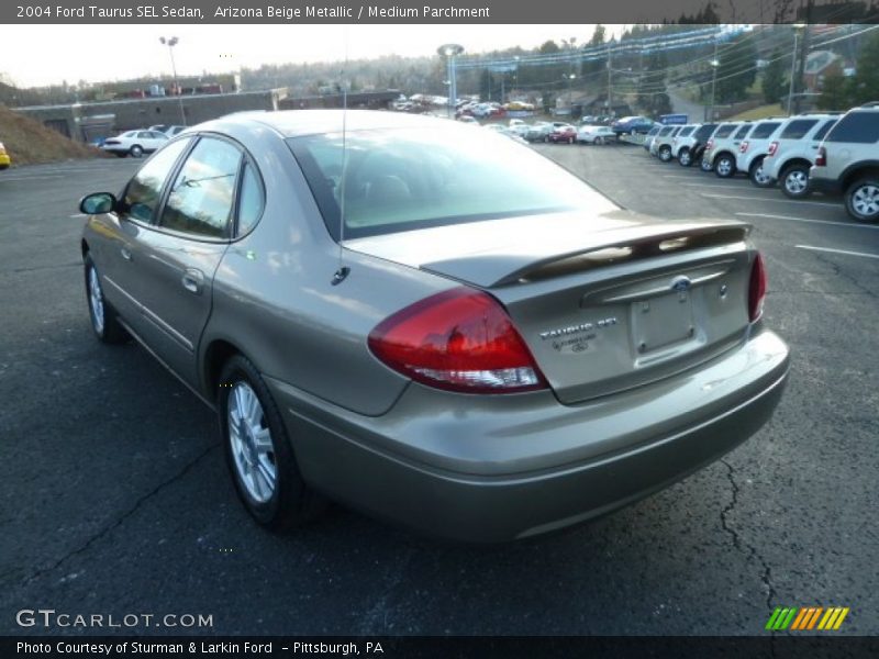 Arizona Beige Metallic / Medium Parchment 2004 Ford Taurus SEL Sedan