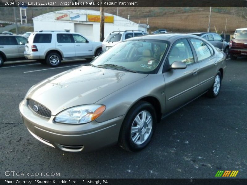 Arizona Beige Metallic / Medium Parchment 2004 Ford Taurus SEL Sedan