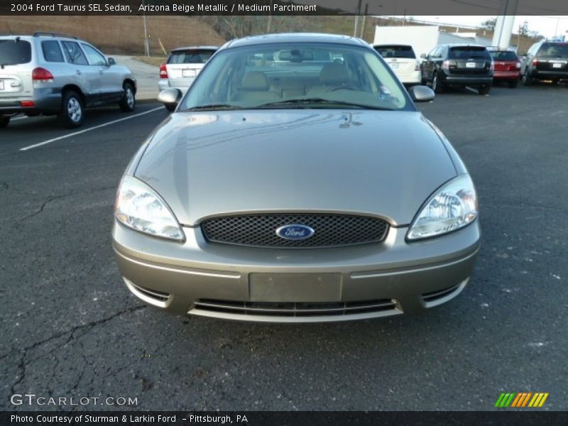 Arizona Beige Metallic / Medium Parchment 2004 Ford Taurus SEL Sedan