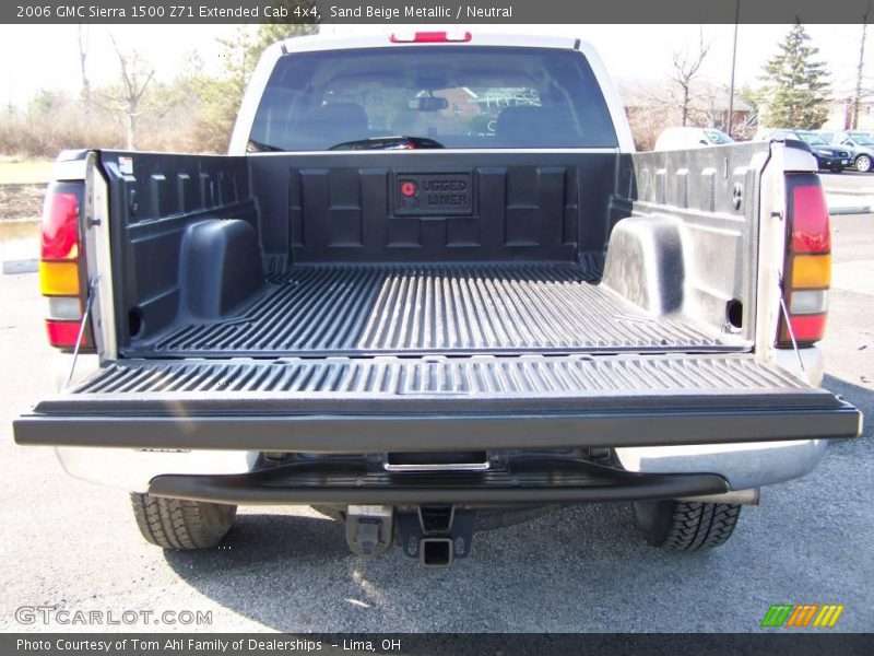 Sand Beige Metallic / Neutral 2006 GMC Sierra 1500 Z71 Extended Cab 4x4