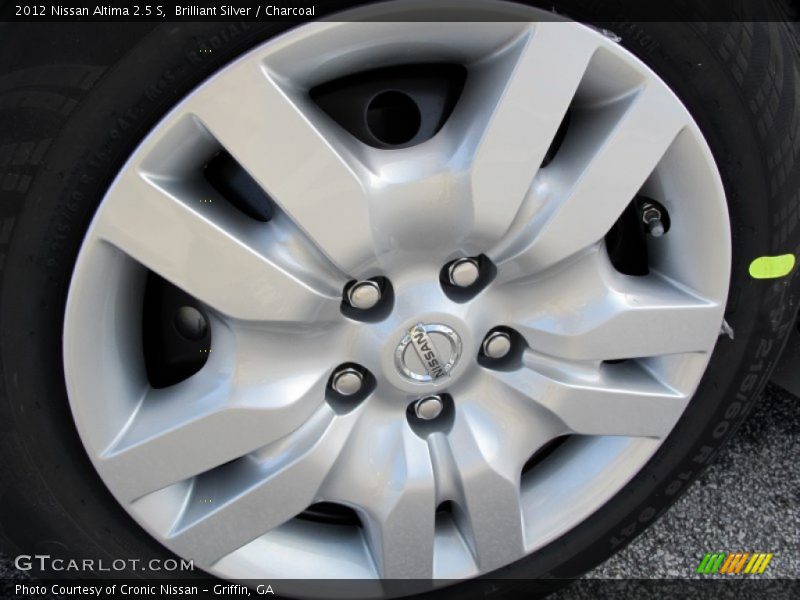 Brilliant Silver / Charcoal 2012 Nissan Altima 2.5 S