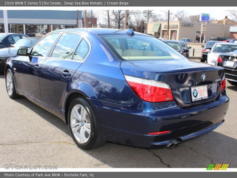 Deep Sea Blue Metallic / Cream Beige 2009 BMW 5 Series 528xi Sedan