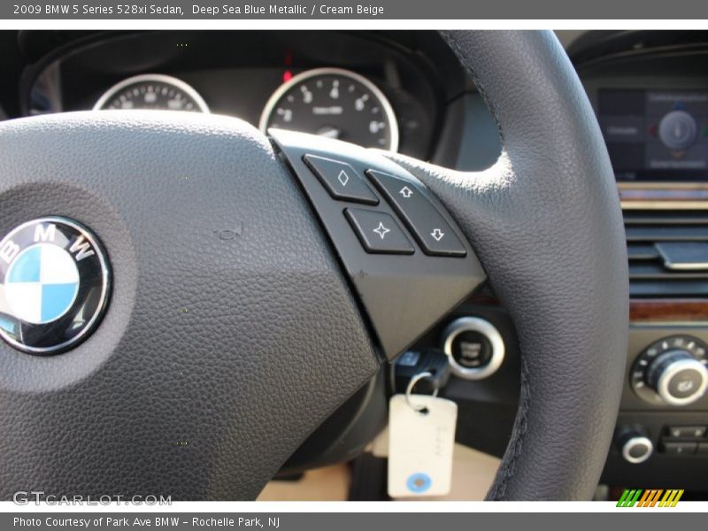 Deep Sea Blue Metallic / Cream Beige 2009 BMW 5 Series 528xi Sedan
