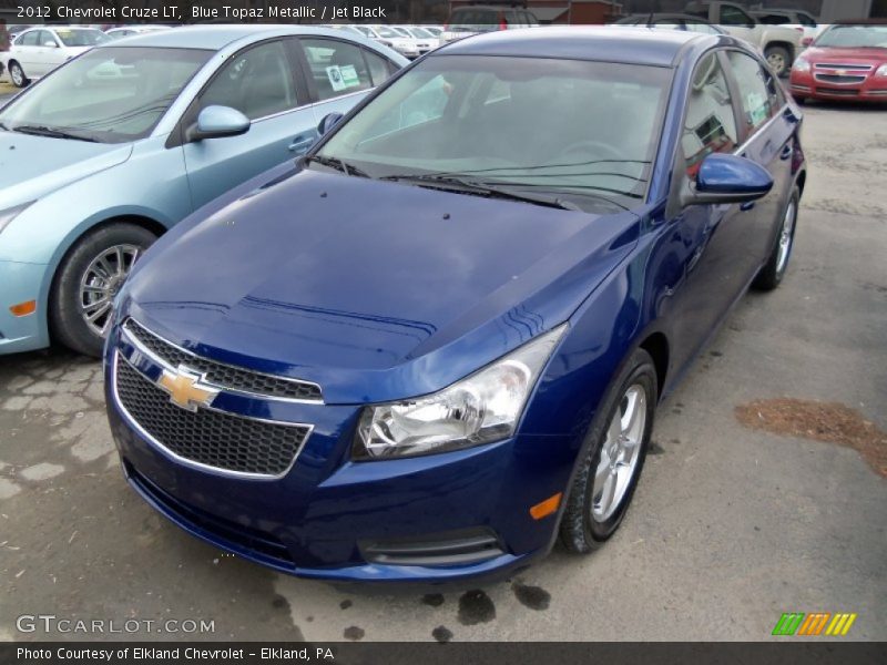 Front 3/4 View of 2012 Cruze LT