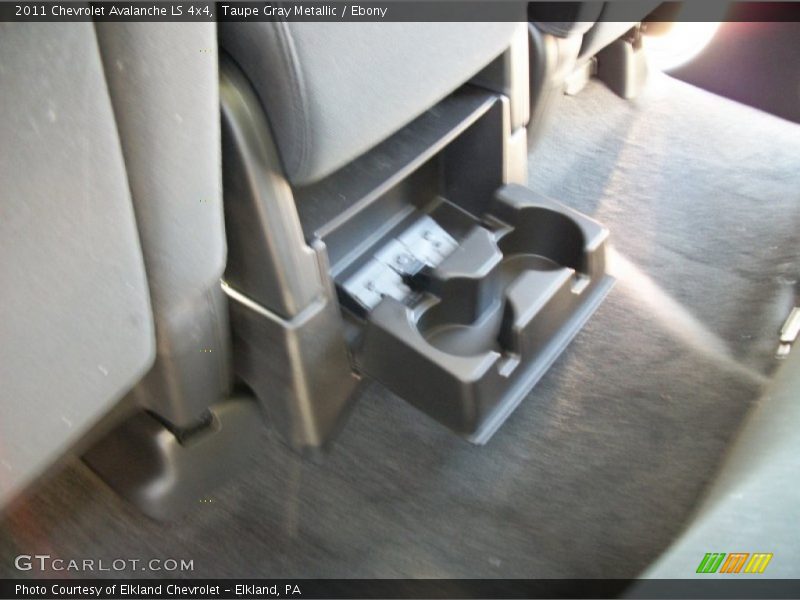 Taupe Gray Metallic / Ebony 2011 Chevrolet Avalanche LS 4x4