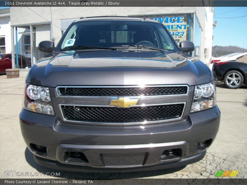 Taupe Gray Metallic / Ebony 2011 Chevrolet Avalanche LS 4x4