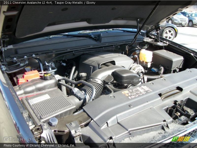 Taupe Gray Metallic / Ebony 2011 Chevrolet Avalanche LS 4x4