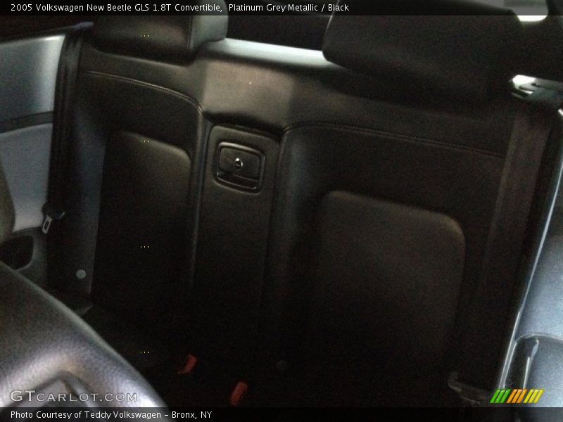 Platinum Grey Metallic / Black 2005 Volkswagen New Beetle GLS 1.8T Convertible