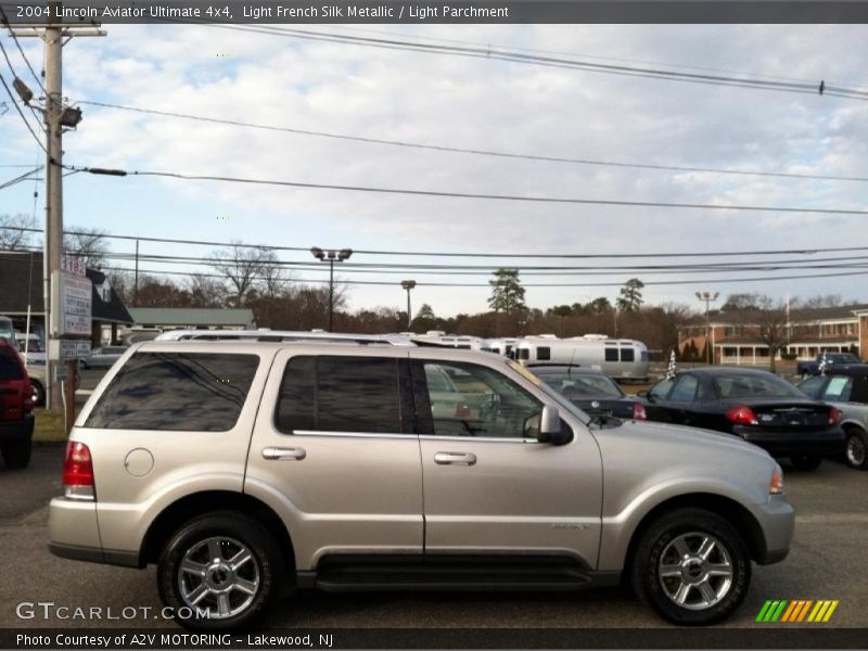 Light French Silk Metallic / Light Parchment 2004 Lincoln Aviator Ultimate 4x4