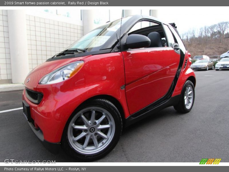 Front 3/4 View of 2009 fortwo passion cabriolet