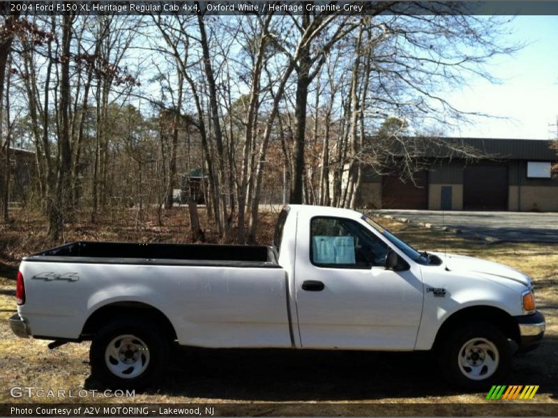 Oxford White / Heritage Graphite Grey 2004 Ford F150 XL Heritage Regular Cab 4x4