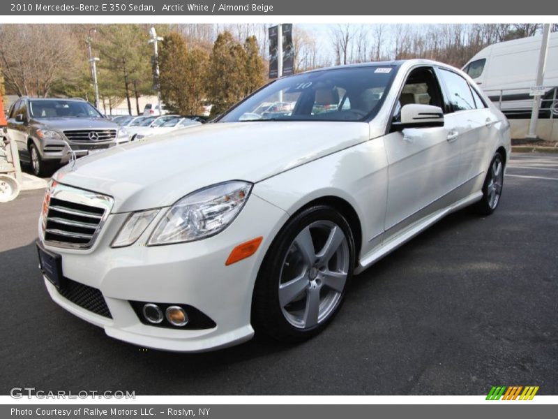 Arctic White / Almond Beige 2010 Mercedes-Benz E 350 Sedan