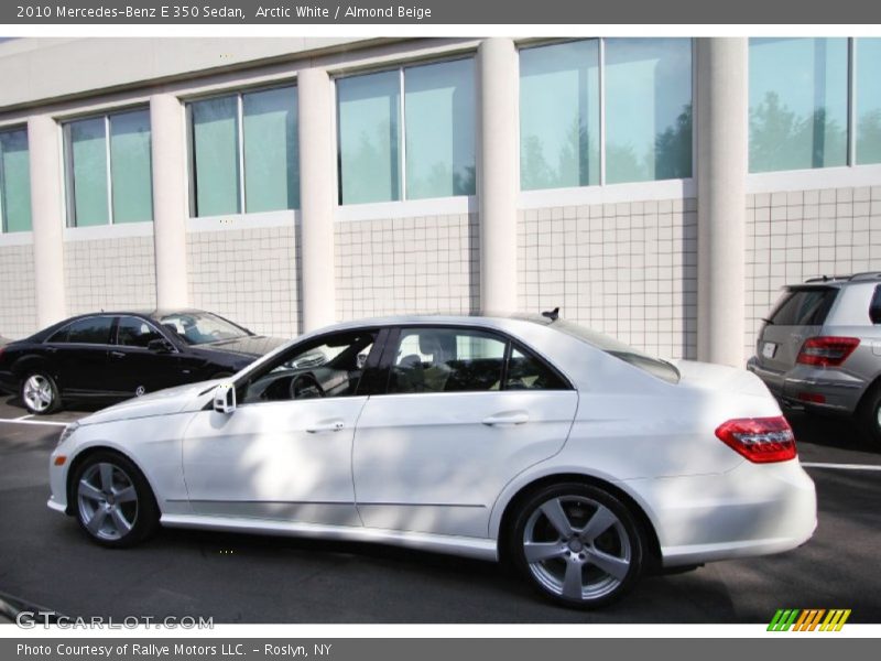Arctic White / Almond Beige 2010 Mercedes-Benz E 350 Sedan