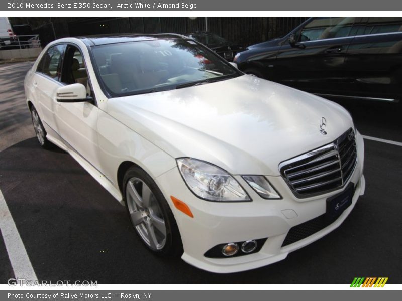 Arctic White / Almond Beige 2010 Mercedes-Benz E 350 Sedan