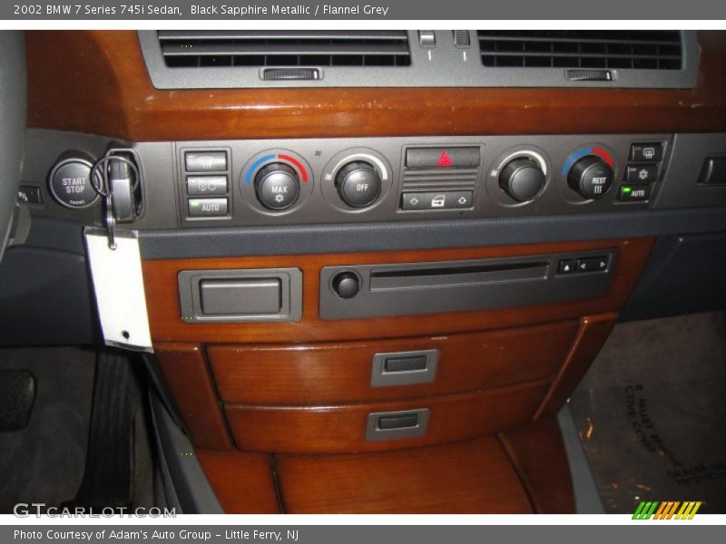 Black Sapphire Metallic / Flannel Grey 2002 BMW 7 Series 745i Sedan