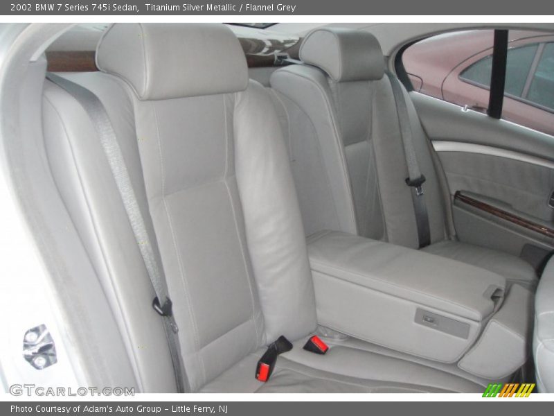 Titanium Silver Metallic / Flannel Grey 2002 BMW 7 Series 745i Sedan