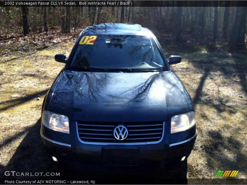 Blue Anthracite Pearl / Black 2002 Volkswagen Passat GLS V6 Sedan
