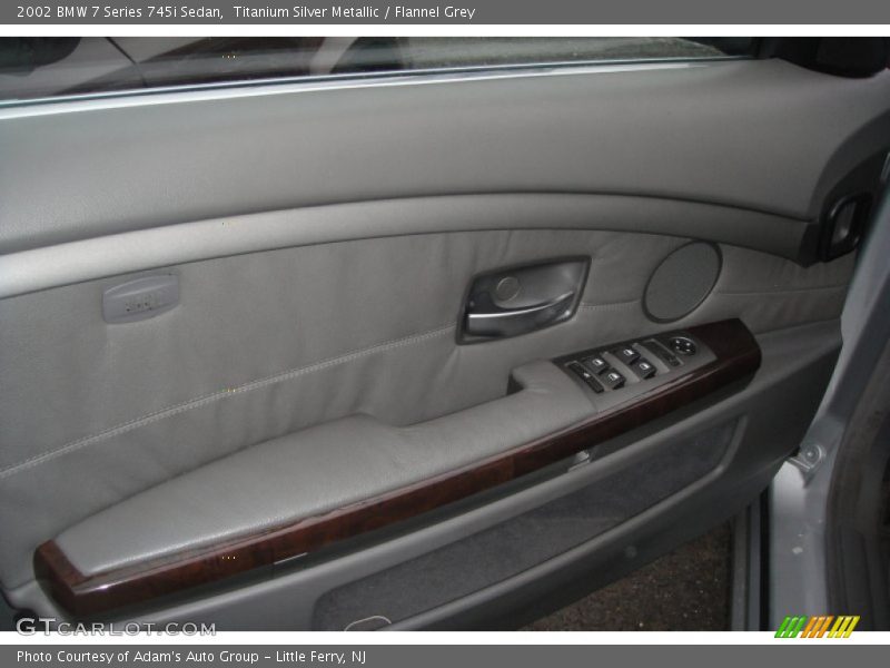 Titanium Silver Metallic / Flannel Grey 2002 BMW 7 Series 745i Sedan