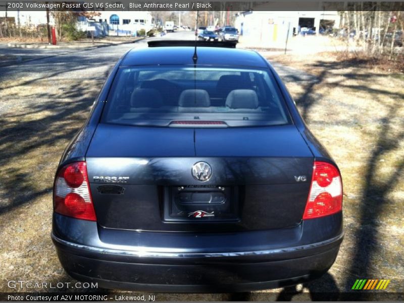 Blue Anthracite Pearl / Black 2002 Volkswagen Passat GLS V6 Sedan