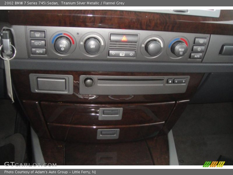 Titanium Silver Metallic / Flannel Grey 2002 BMW 7 Series 745i Sedan