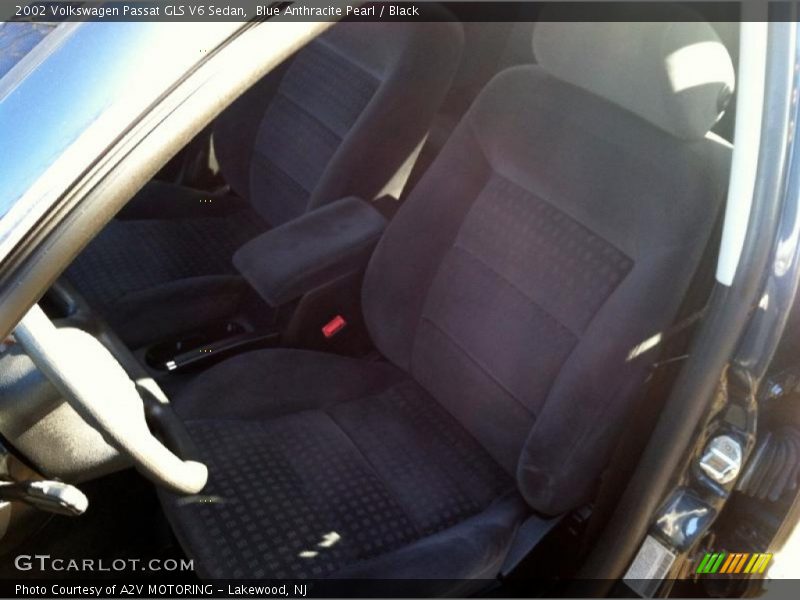 Blue Anthracite Pearl / Black 2002 Volkswagen Passat GLS V6 Sedan