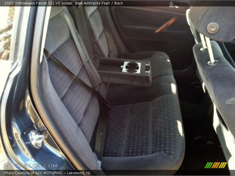 Blue Anthracite Pearl / Black 2002 Volkswagen Passat GLS V6 Sedan