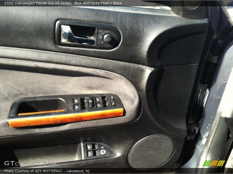 Blue Anthracite Pearl / Black 2002 Volkswagen Passat GLS V6 Sedan