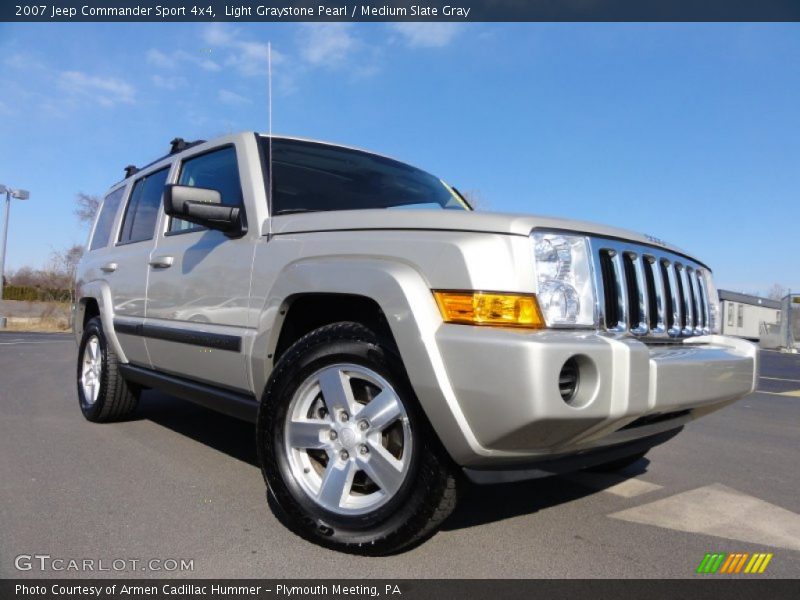 Light Graystone Pearl / Medium Slate Gray 2007 Jeep Commander Sport 4x4