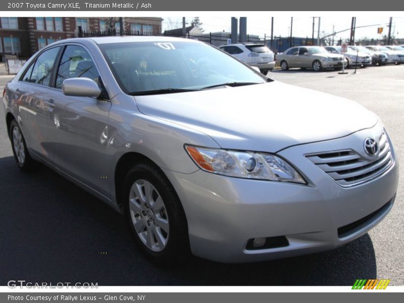 Titanium Metallic / Ash 2007 Toyota Camry XLE
