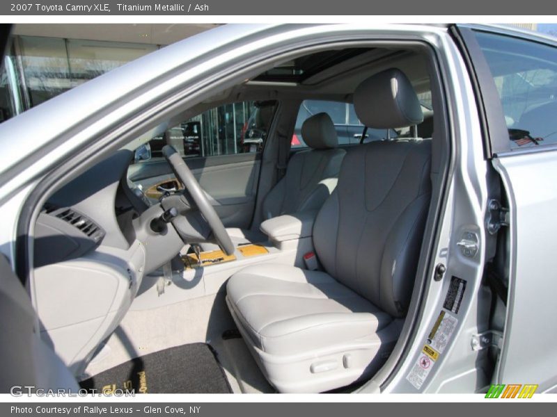 Titanium Metallic / Ash 2007 Toyota Camry XLE