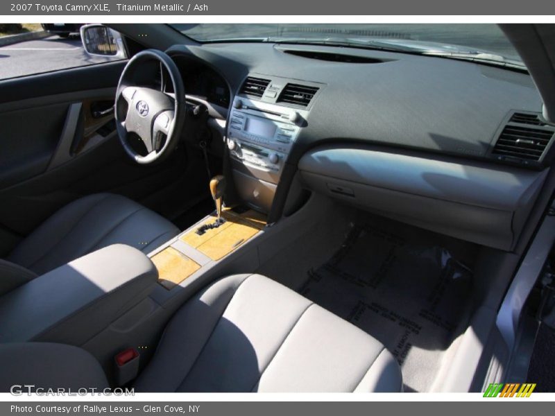 Titanium Metallic / Ash 2007 Toyota Camry XLE