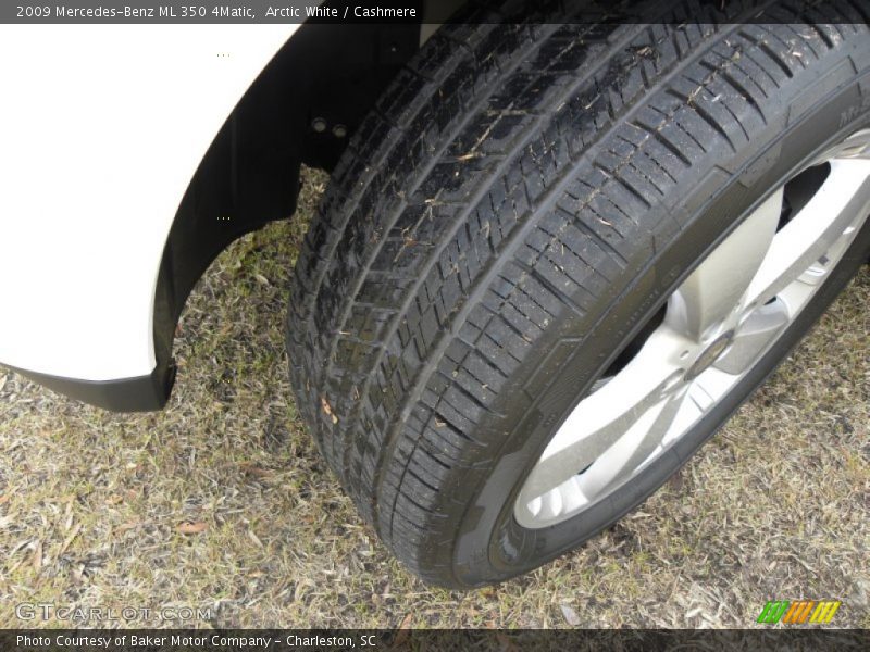 Arctic White / Cashmere 2009 Mercedes-Benz ML 350 4Matic