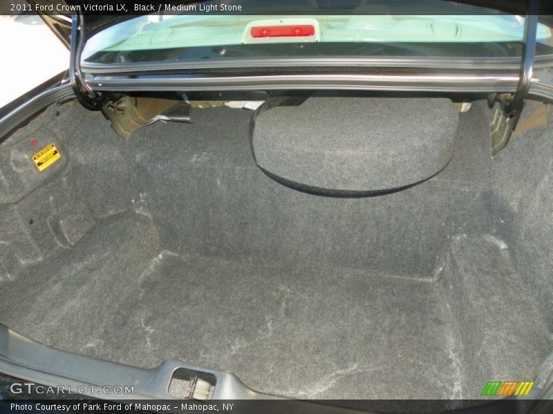 Black / Medium Light Stone 2011 Ford Crown Victoria LX