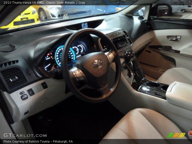Classic Silver Metallic / Gray 2010 Toyota Venza V6 AWD