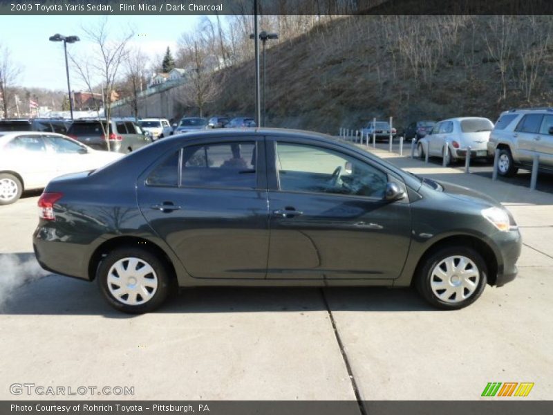 Flint Mica / Dark Charcoal 2009 Toyota Yaris Sedan