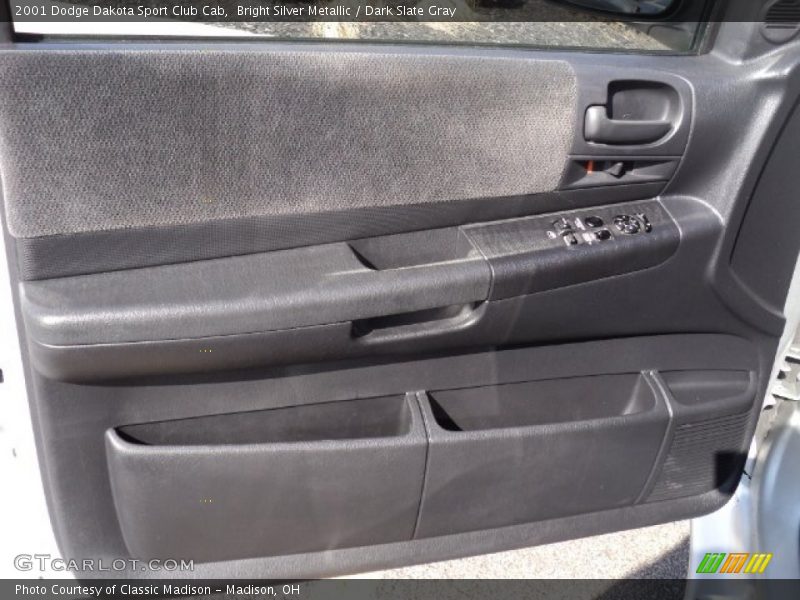 Bright Silver Metallic / Dark Slate Gray 2001 Dodge Dakota Sport Club Cab