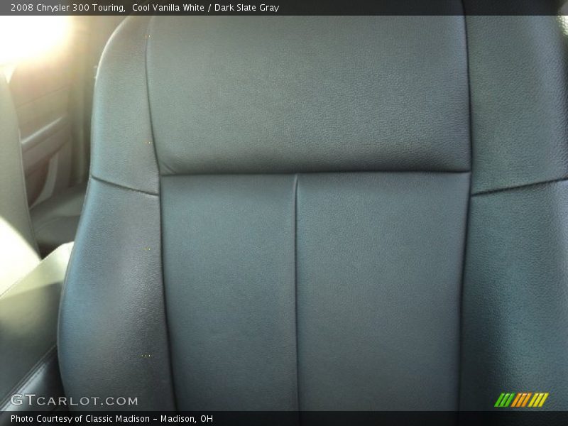 Cool Vanilla White / Dark Slate Gray 2008 Chrysler 300 Touring