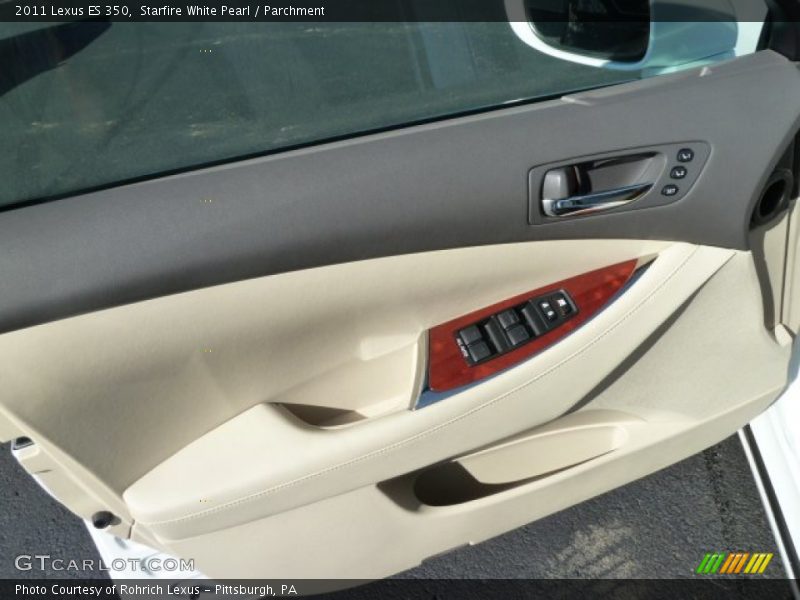 Starfire White Pearl / Parchment 2011 Lexus ES 350