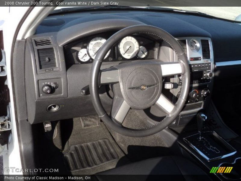Cool Vanilla White / Dark Slate Gray 2008 Chrysler 300 Touring