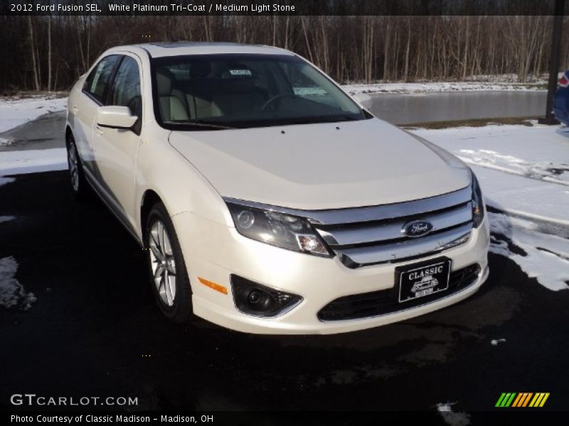 White Platinum Tri-Coat / Medium Light Stone 2012 Ford Fusion SEL